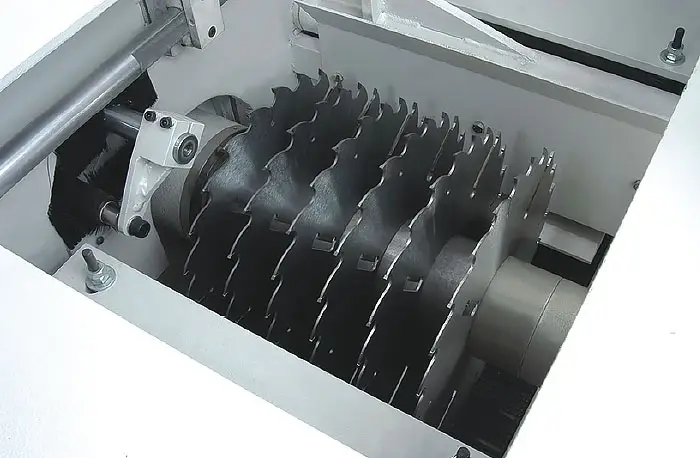 Sleeve Type Multi Rip Saw